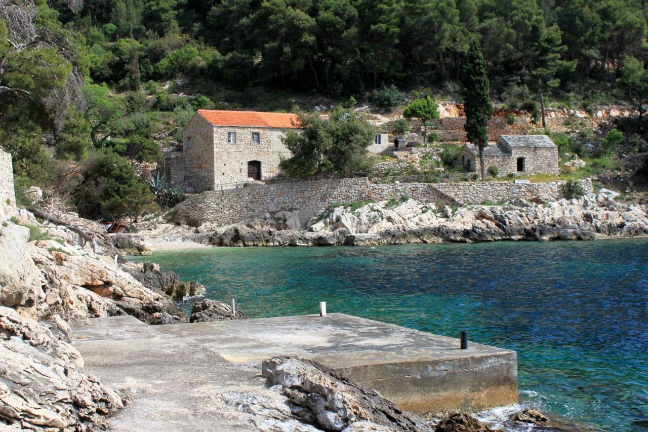 Secluded Fisherman'S Cottage Cove Skozanje, Hvar - 4009 Gdinj Luaran gambar