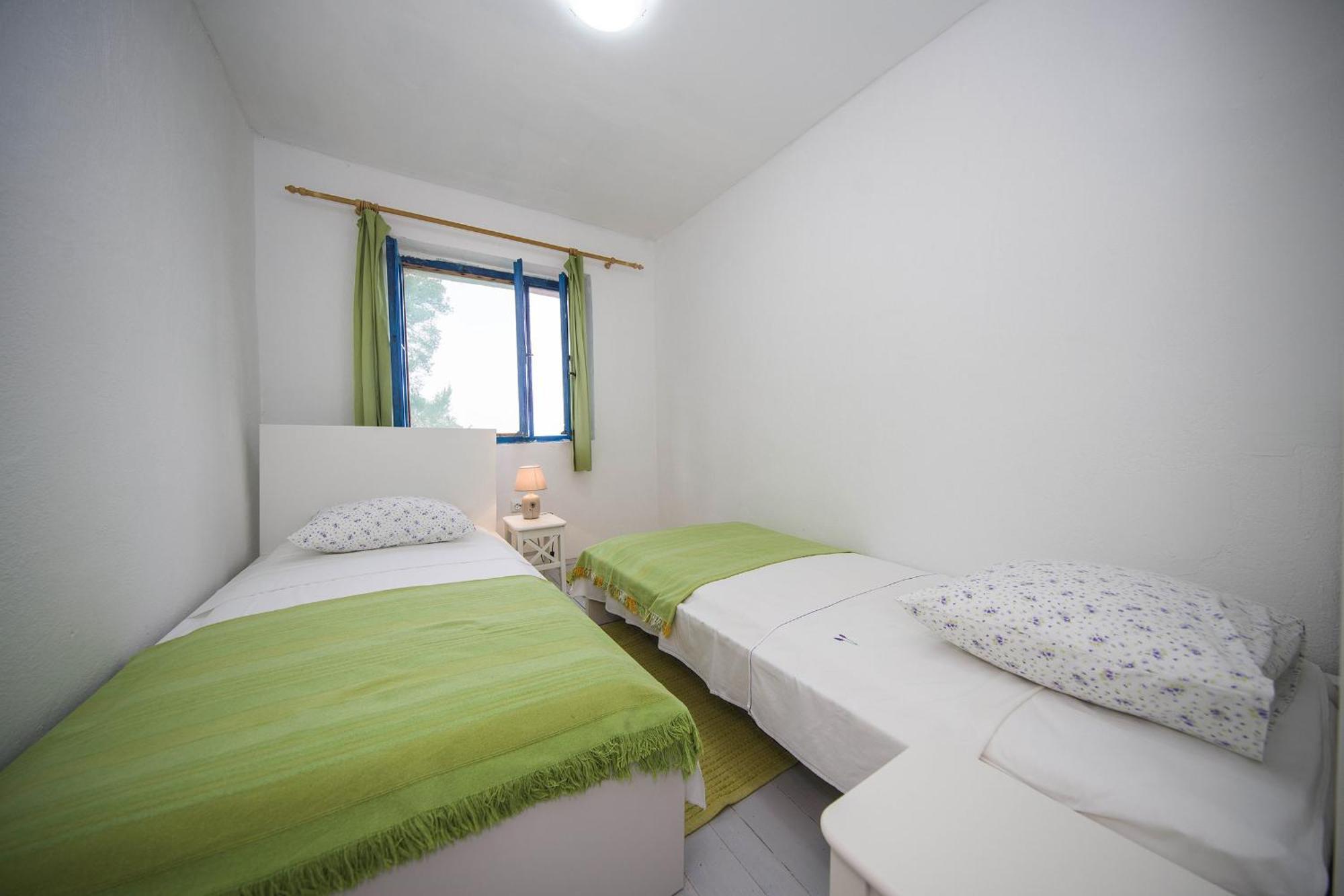 Secluded Fisherman'S Cottage Cove Skozanje, Hvar - 4009 Gdinj Luaran gambar